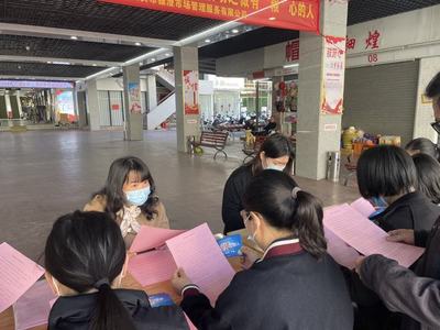 澄海服装批发市场跨界创新 粮食管理服务活动赢得满堂彩